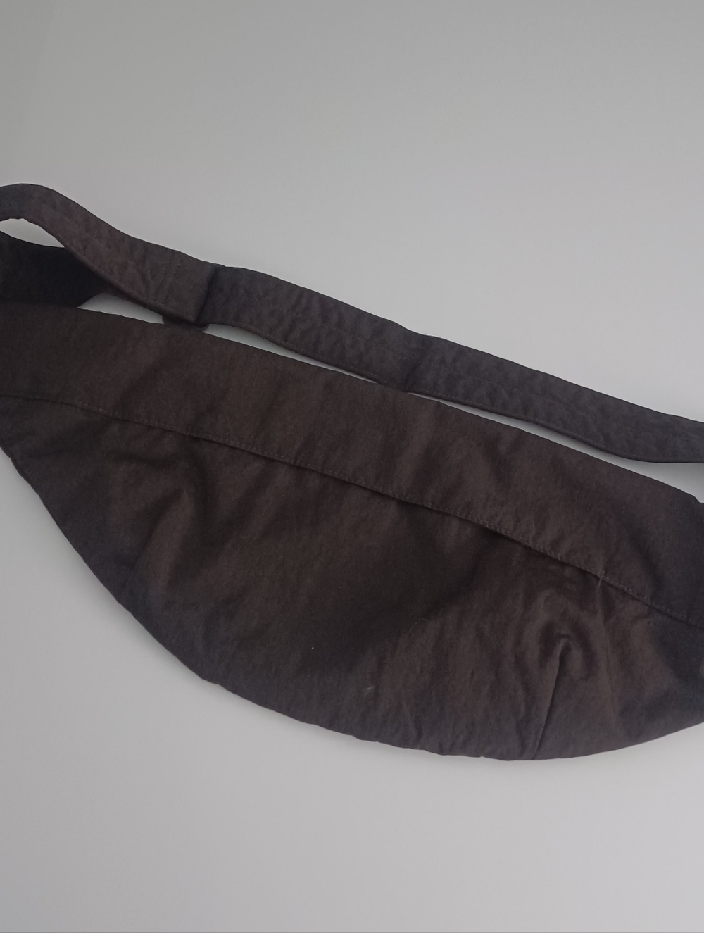 Uniqlo U Choc Brown Crossbody Sling Bag Unisex - Picture 4 of 5